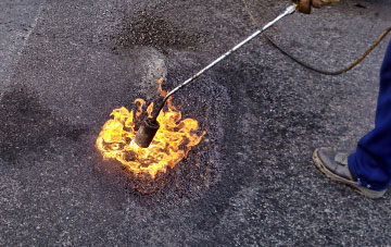 Bircham Tofts flat roofing repairs